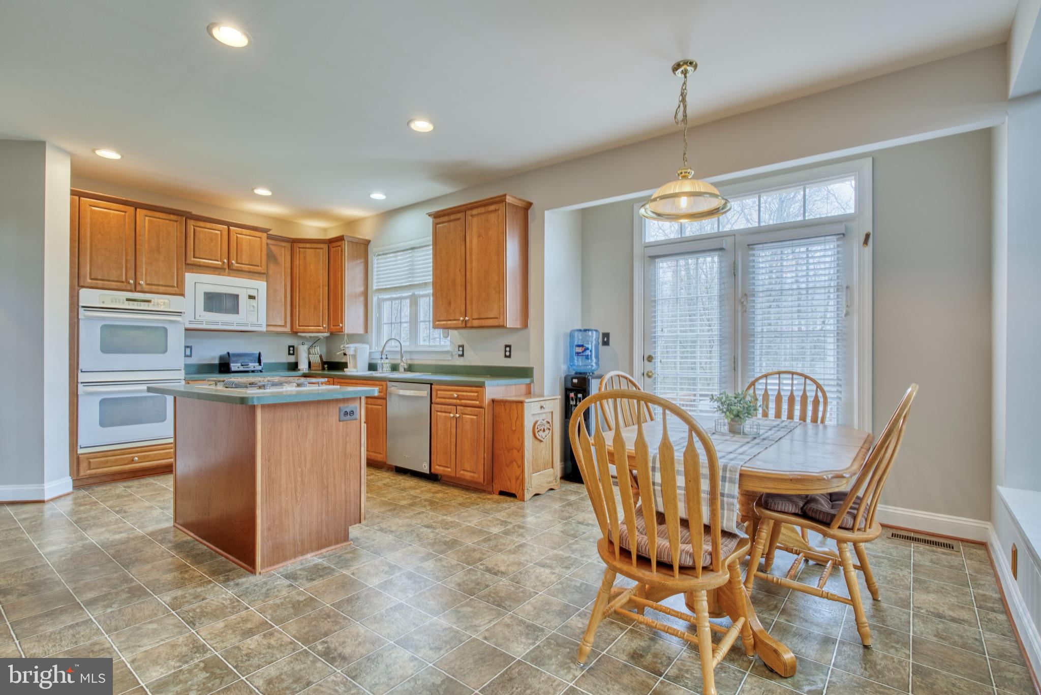 42109 Glacier Bay Ct