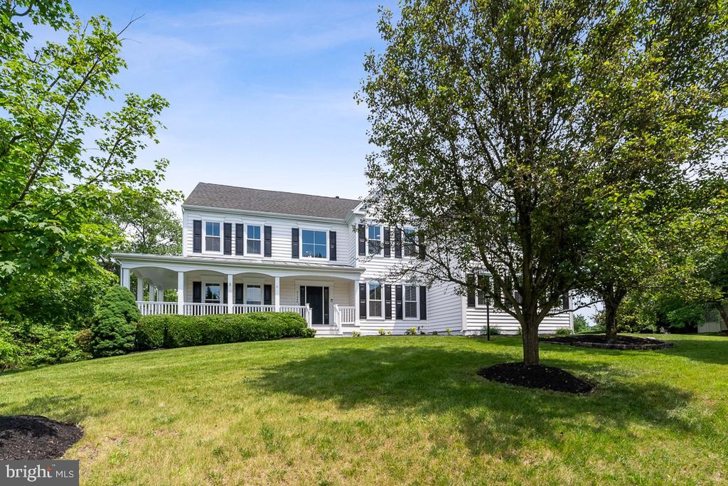 21440 Estate Pl