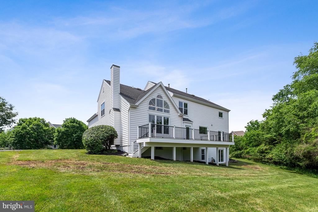 21440 Estate Pl