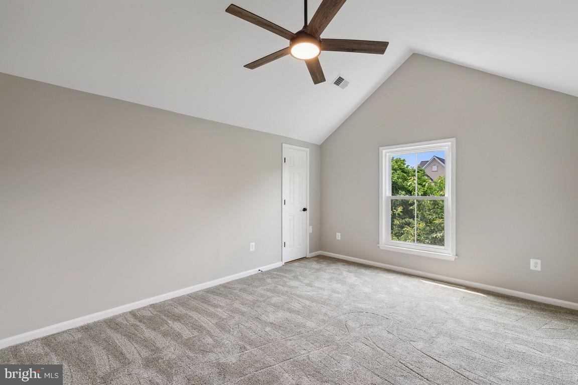 21440 Estate Pl