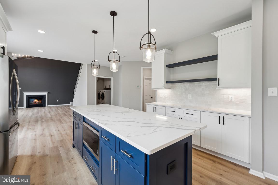 21440 Estate Pl