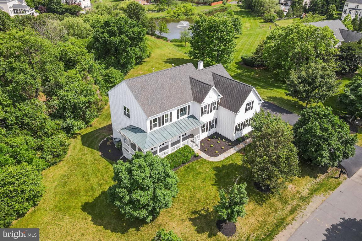21440 Estate Pl
