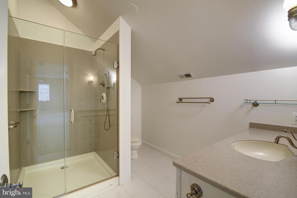 40524 Tim Tam Ct