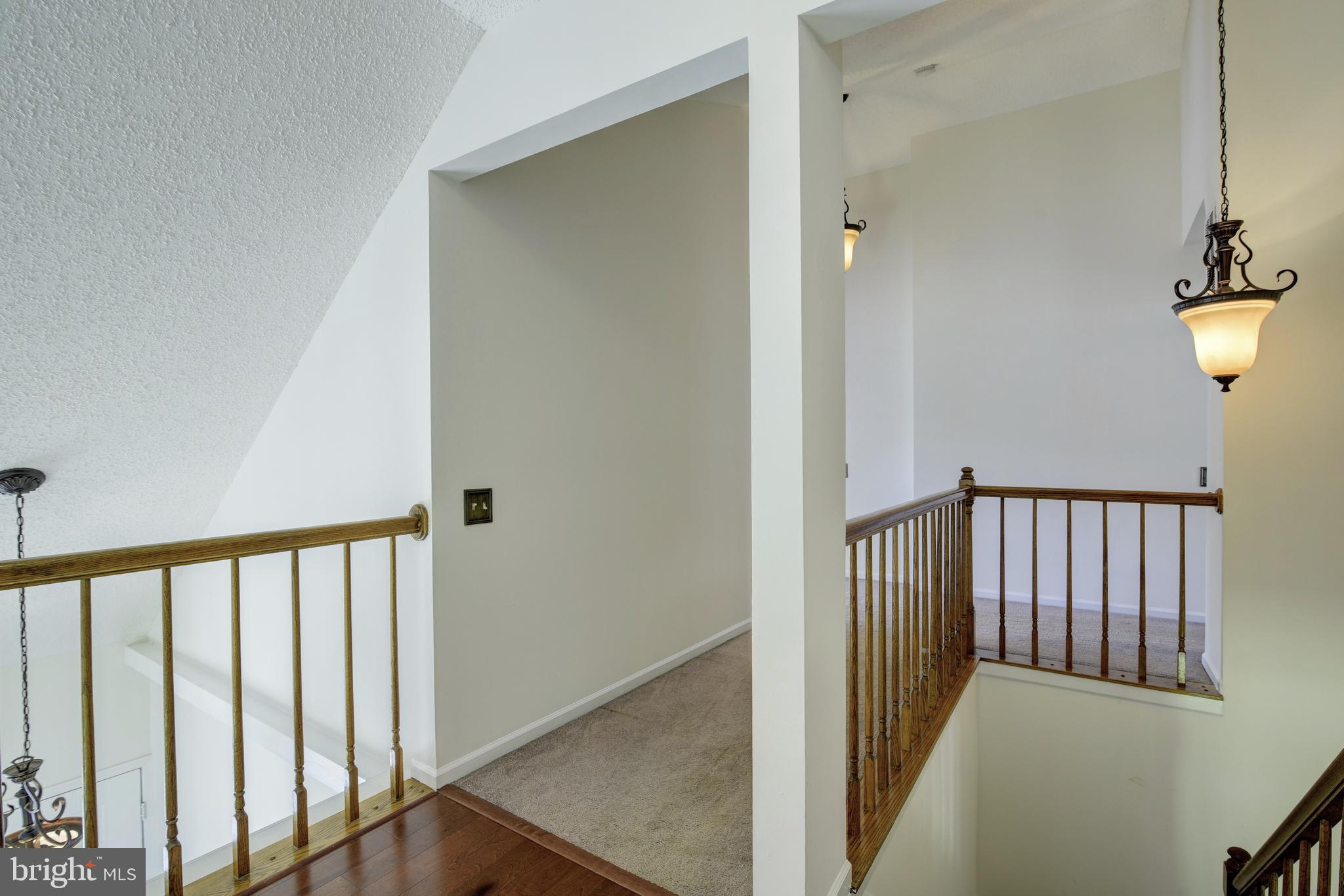 342 Foxridge Dr SW