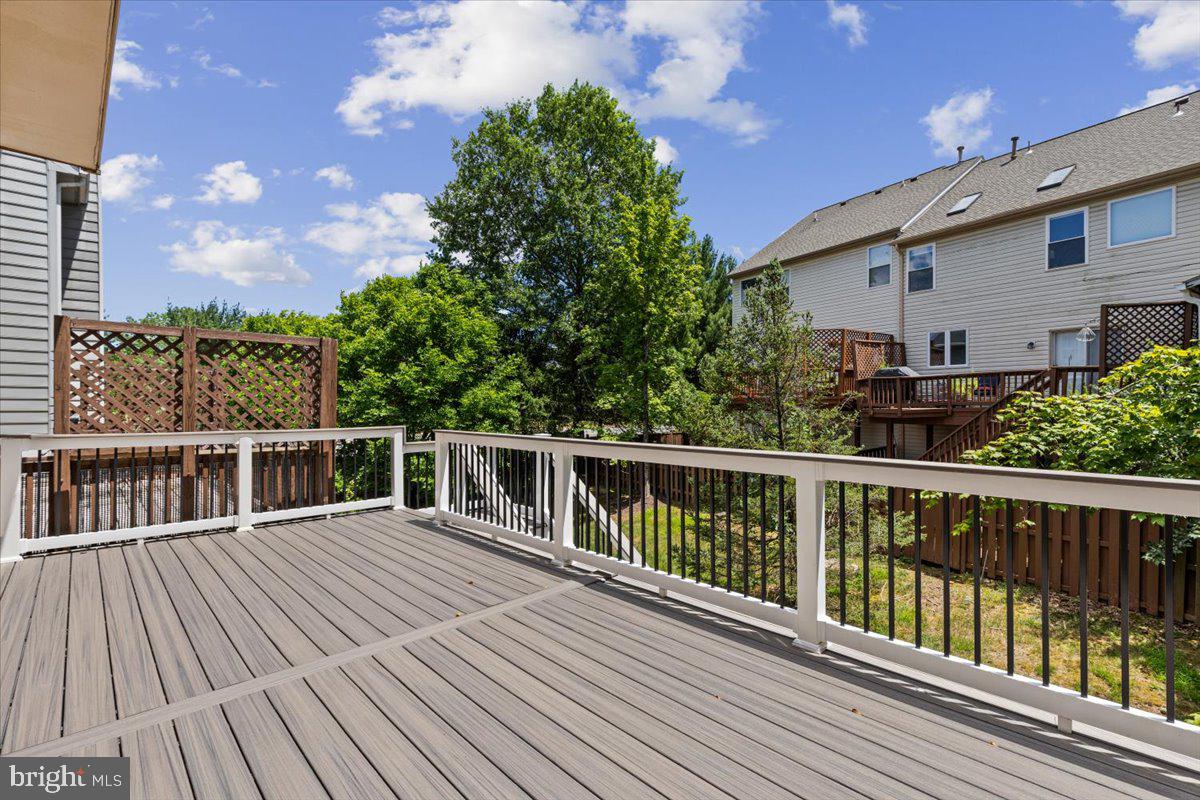 47695 Whirlpool Sq