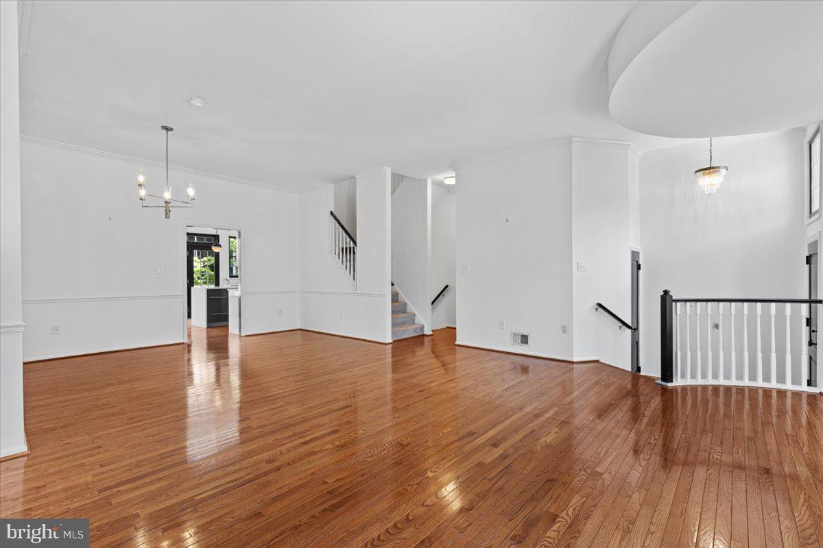 47695 Whirlpool Sq
