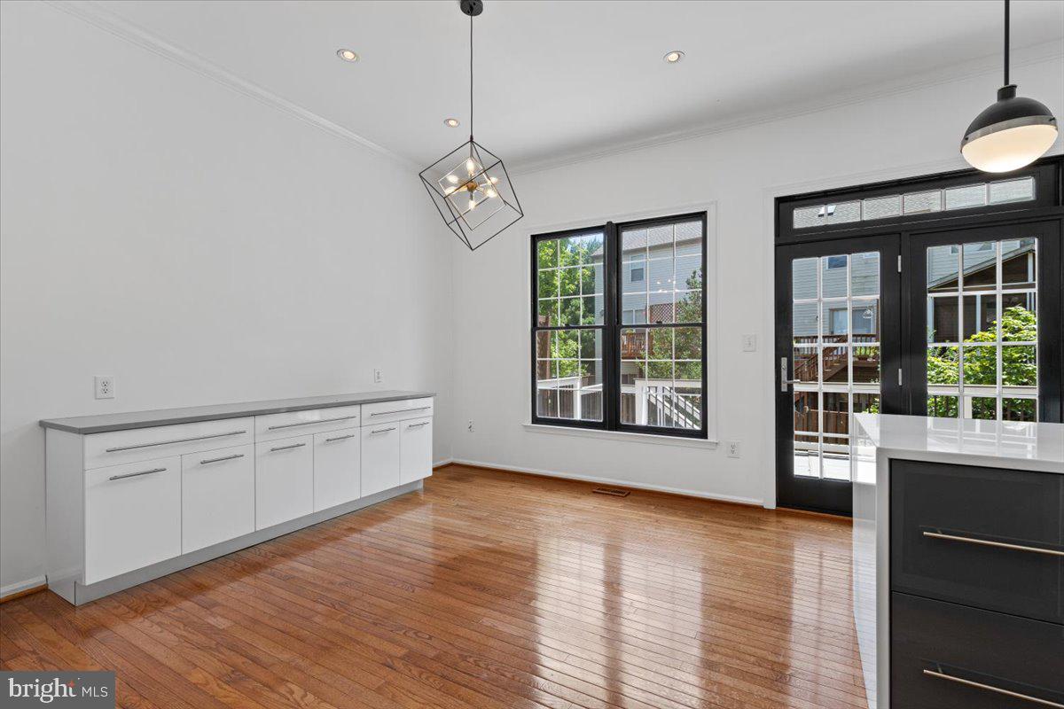 47695 Whirlpool Sq