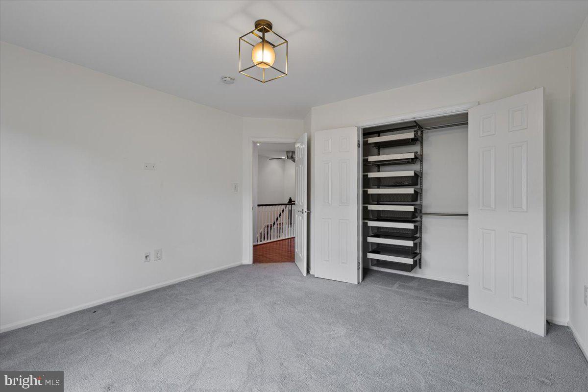 47695 Whirlpool Sq