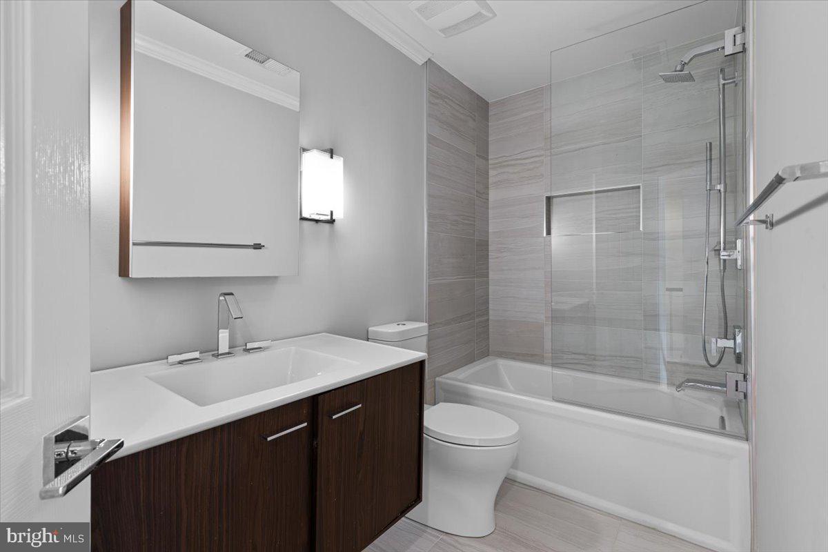 47695 Whirlpool Sq