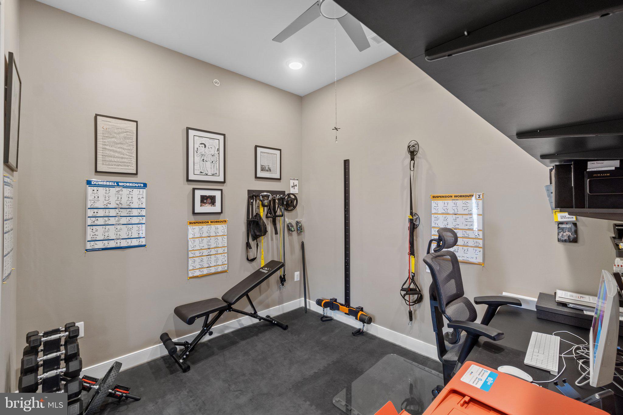 5 STATIONMASTER ST SE #400
