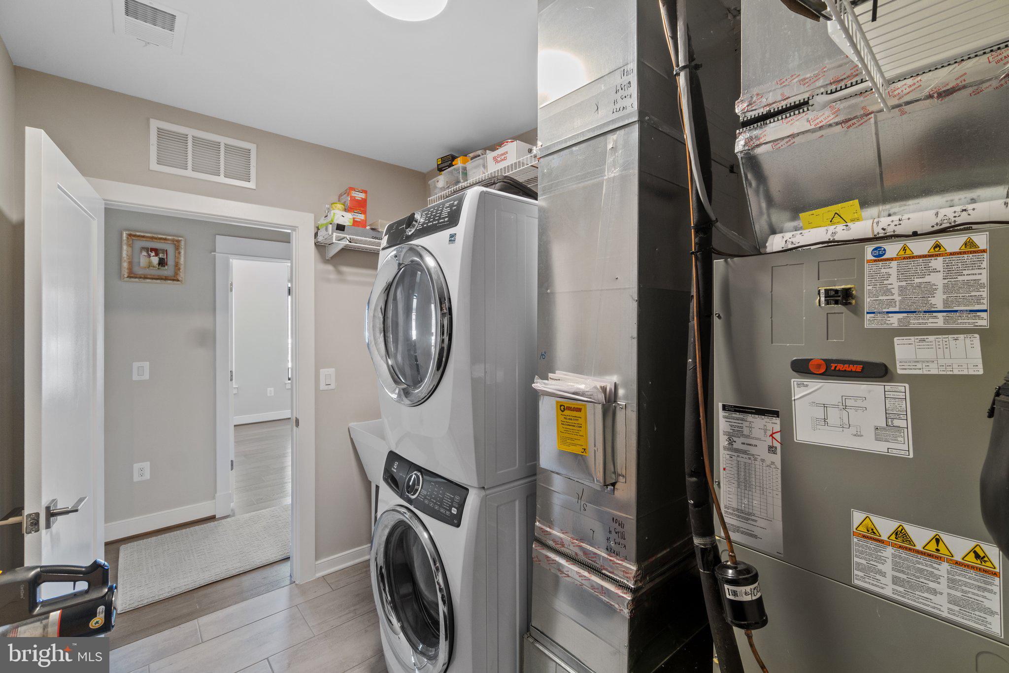 5 STATIONMASTER ST SE #400