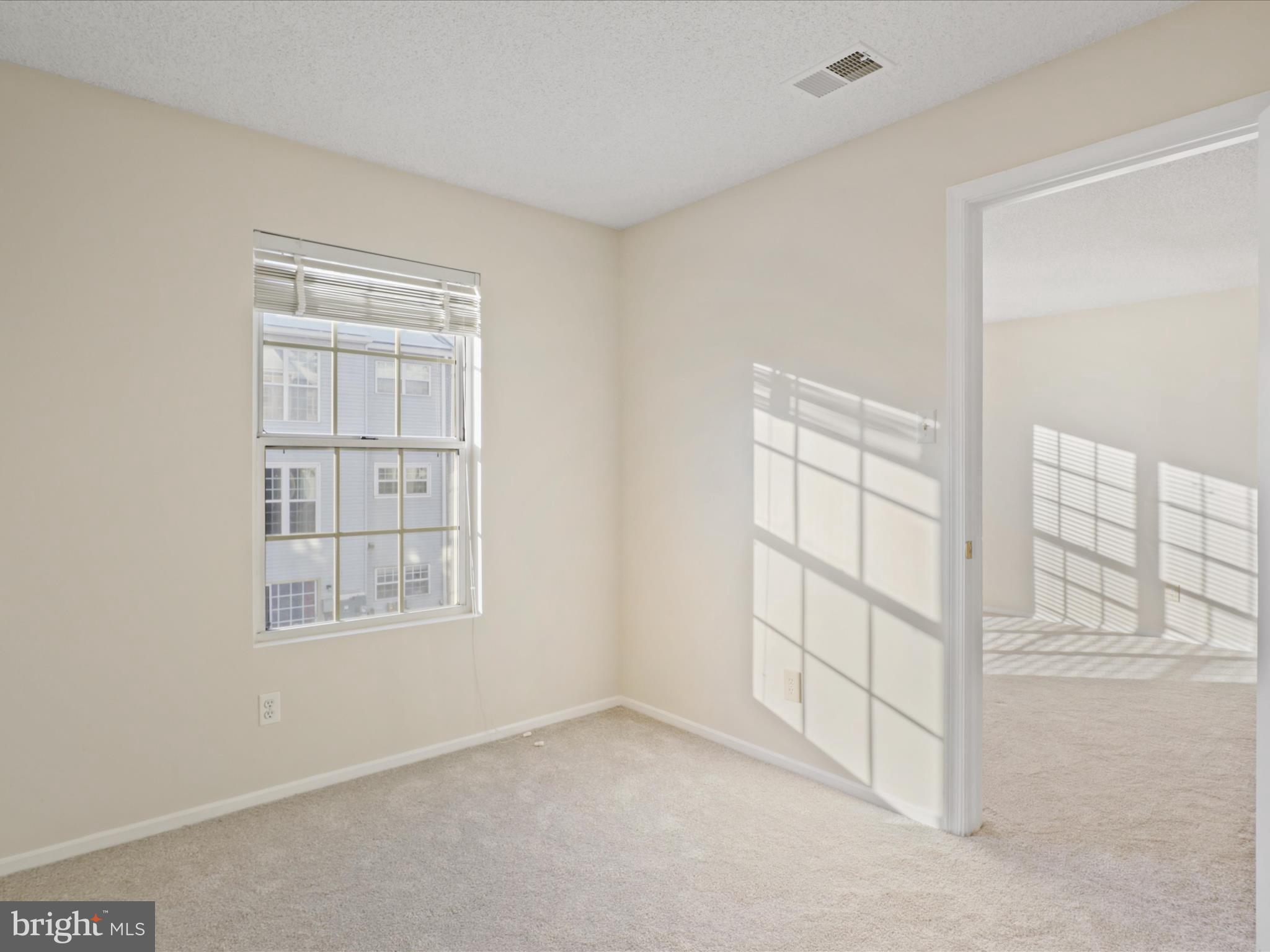 1108 HUNTMASTER TER NE #202