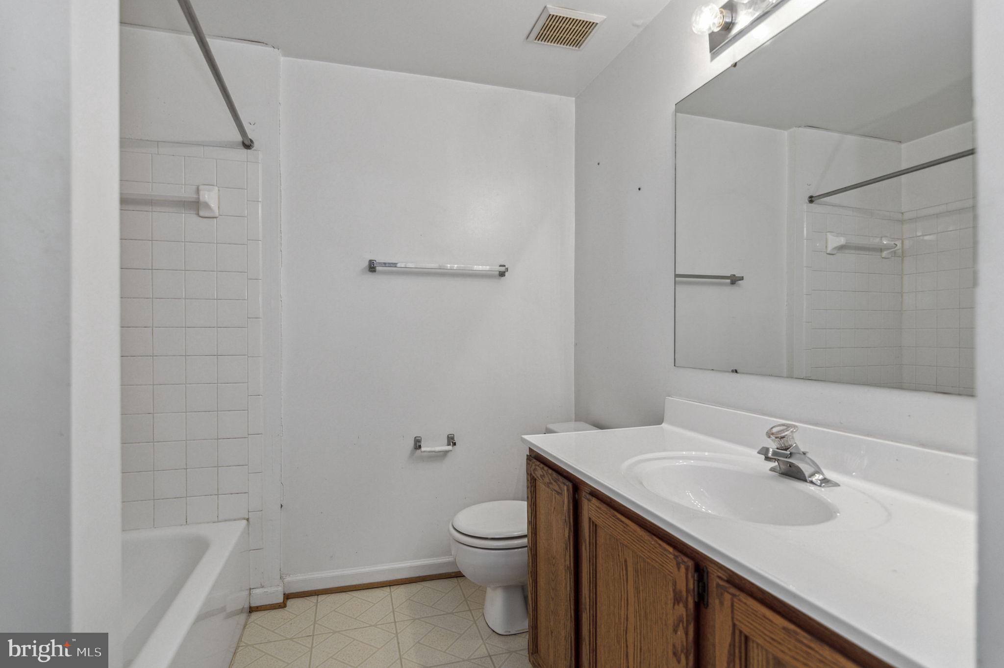 43496 Postrail Sq