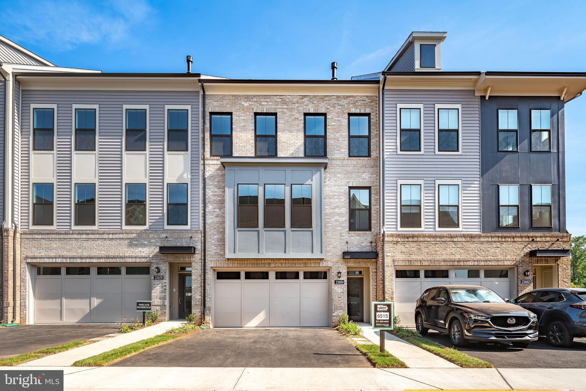 23680 Hardesty Ter