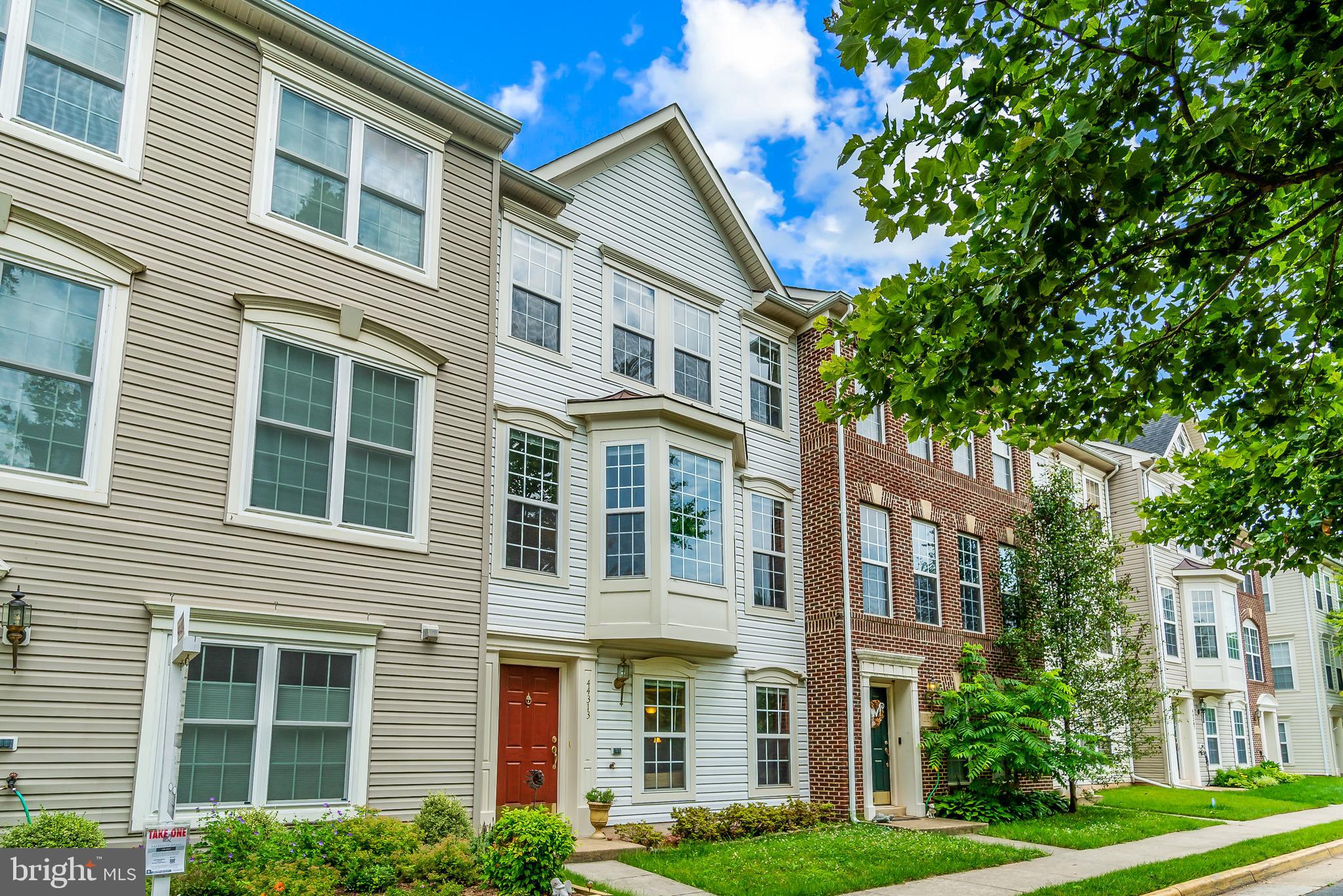 44313 SUSCON SQ