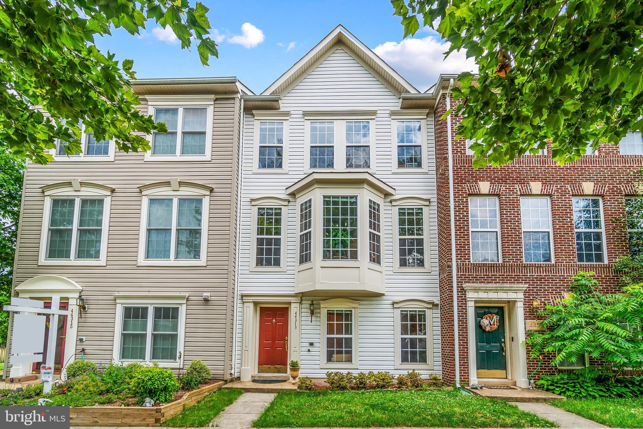44313 SUSCON SQ