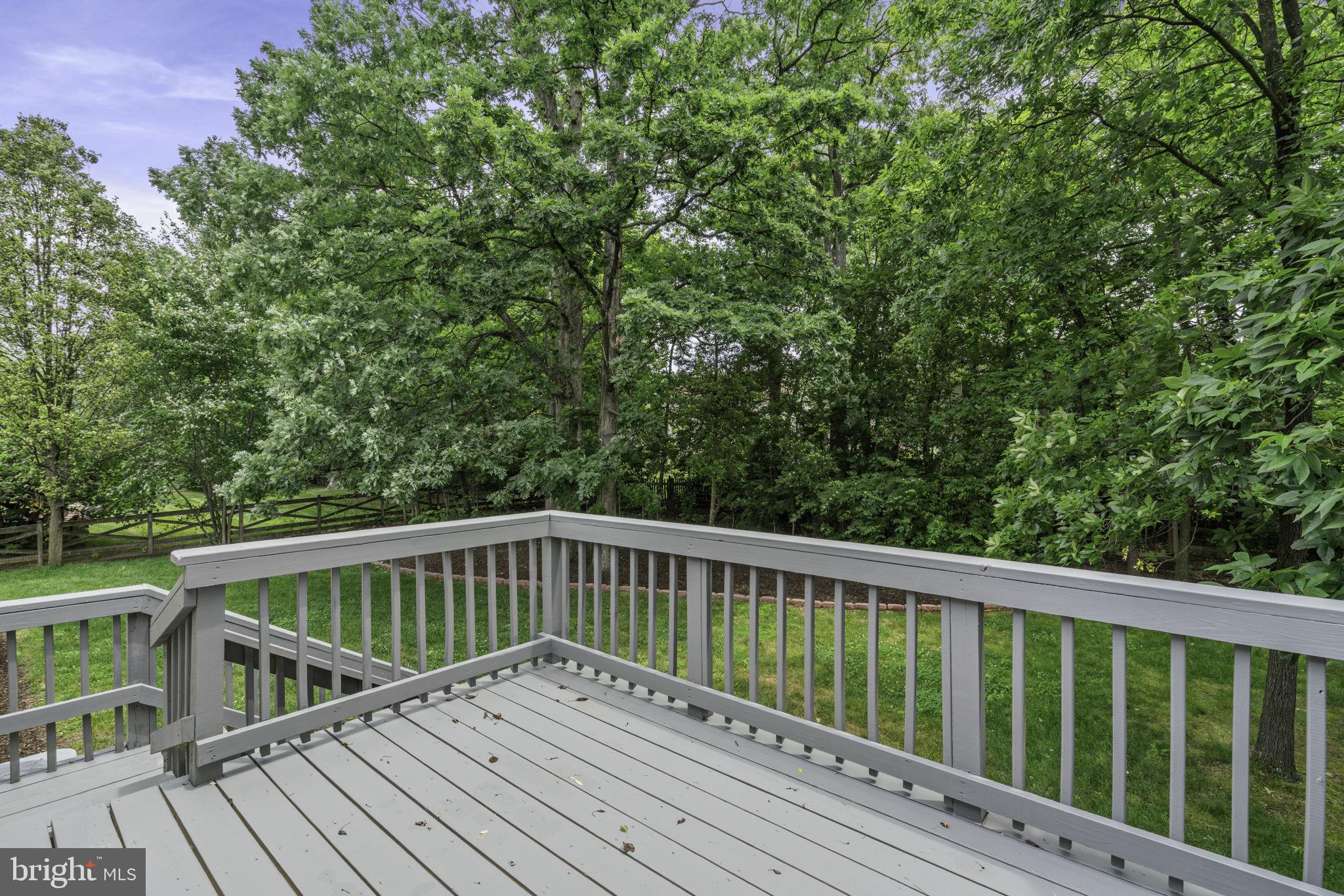 108 Tamarack Ct