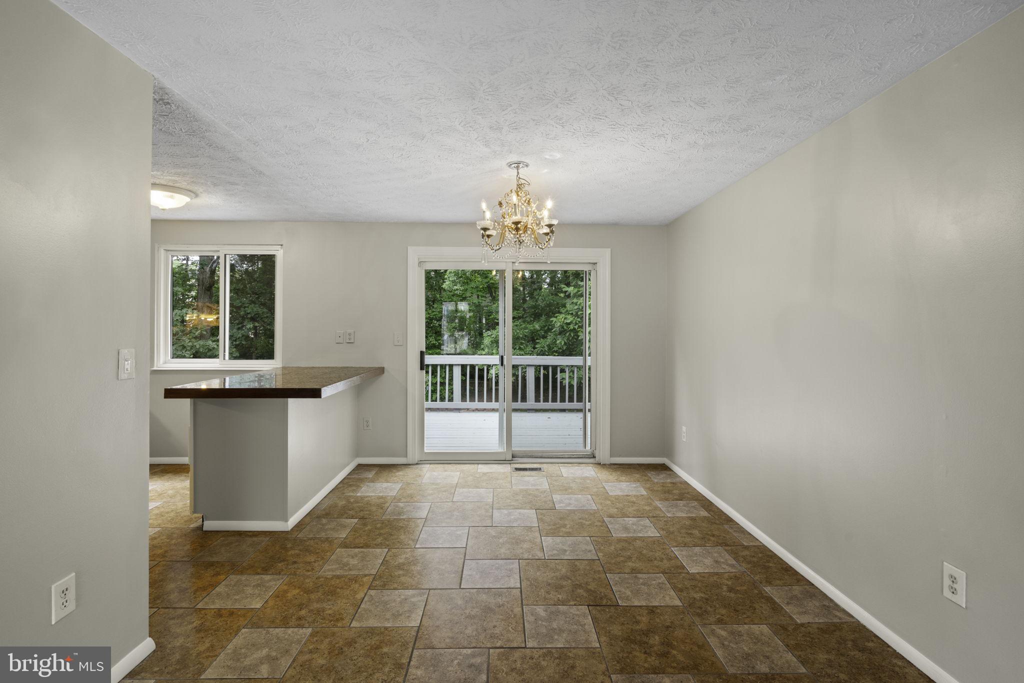 108 Tamarack Ct