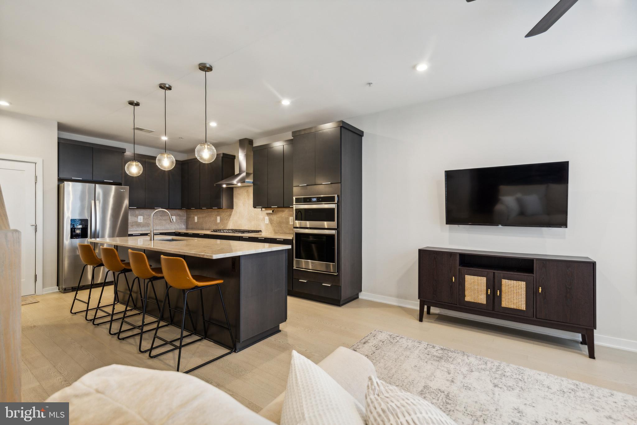 22318 ROANOKE RISE TER