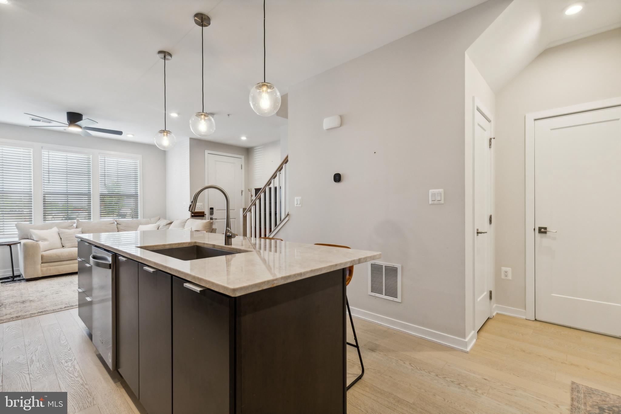 22318 ROANOKE RISE TER