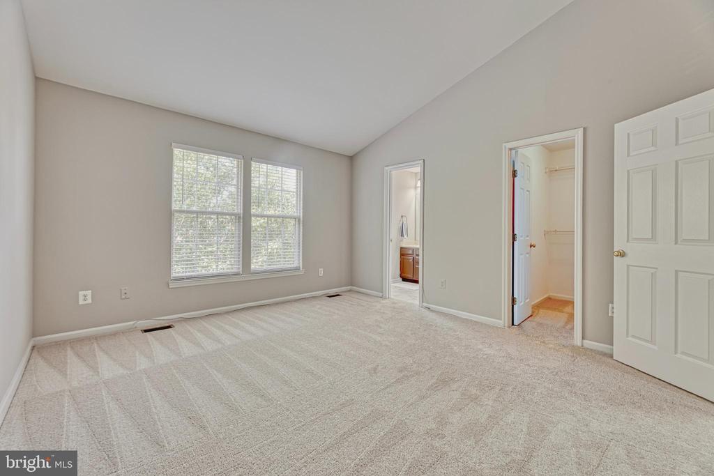 43960 Minthill Ter
