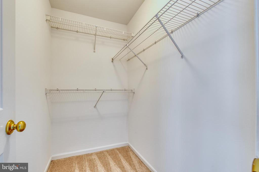 43960 Minthill Ter