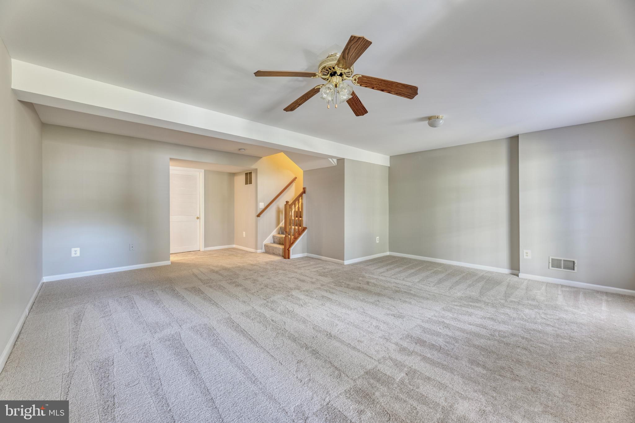43960 Minthill Ter