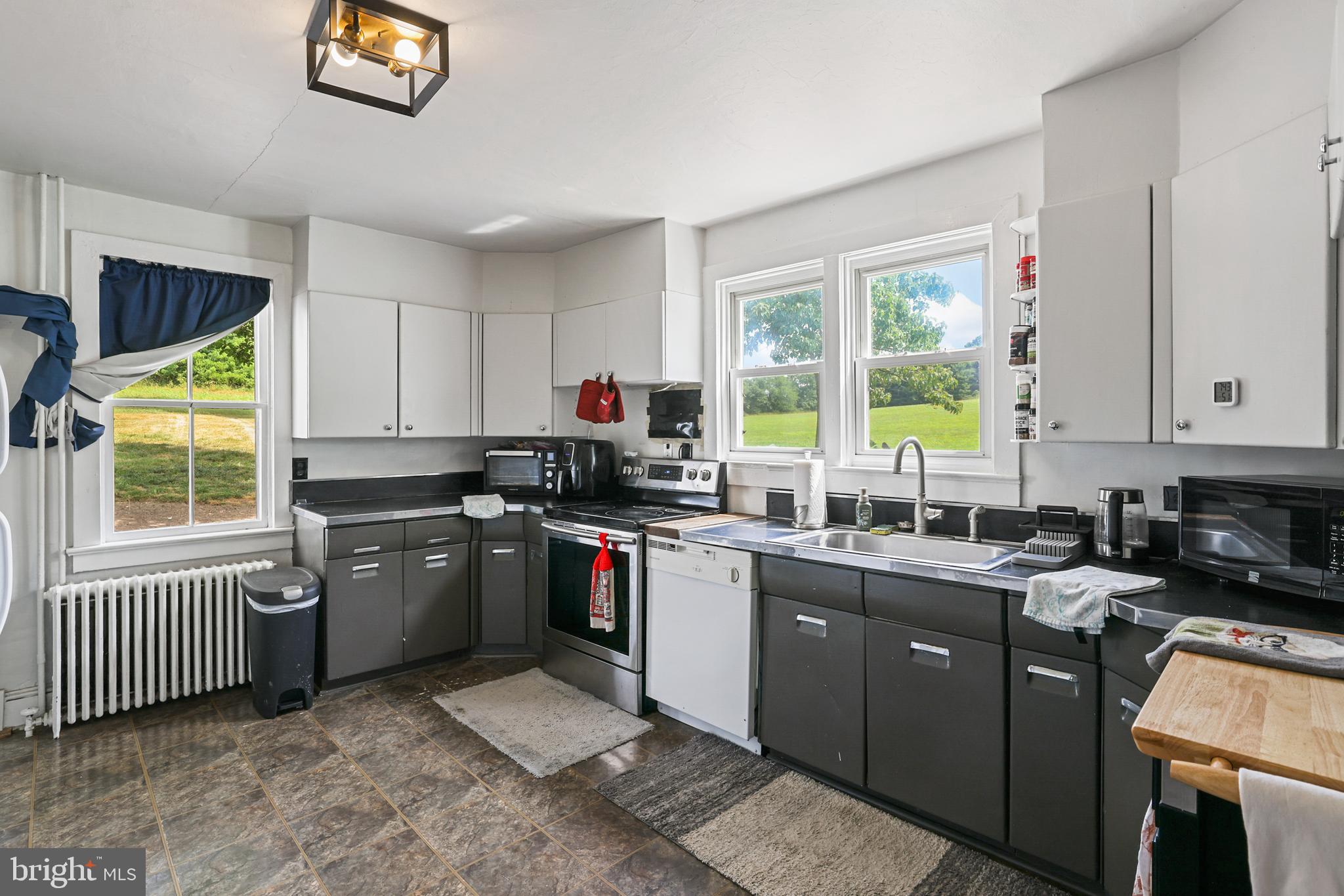 18373 LICKEY MILL RD