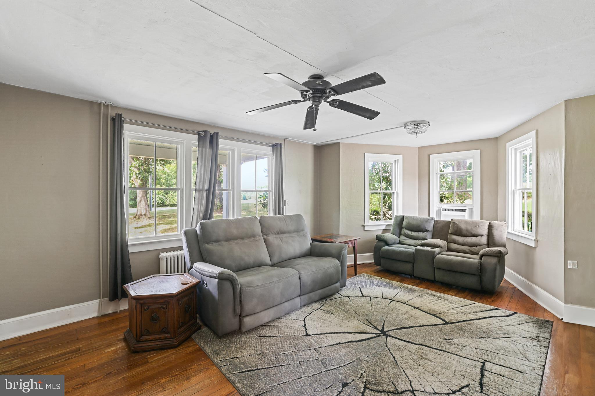 18373 LICKEY MILL RD