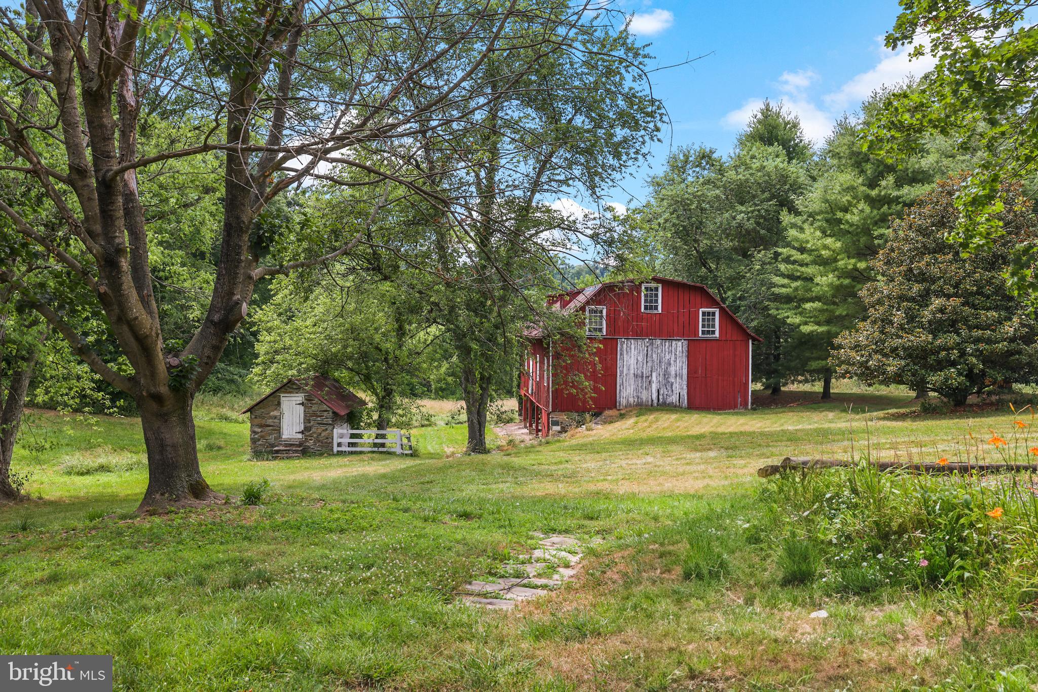 18373 LICKEY MILL RD