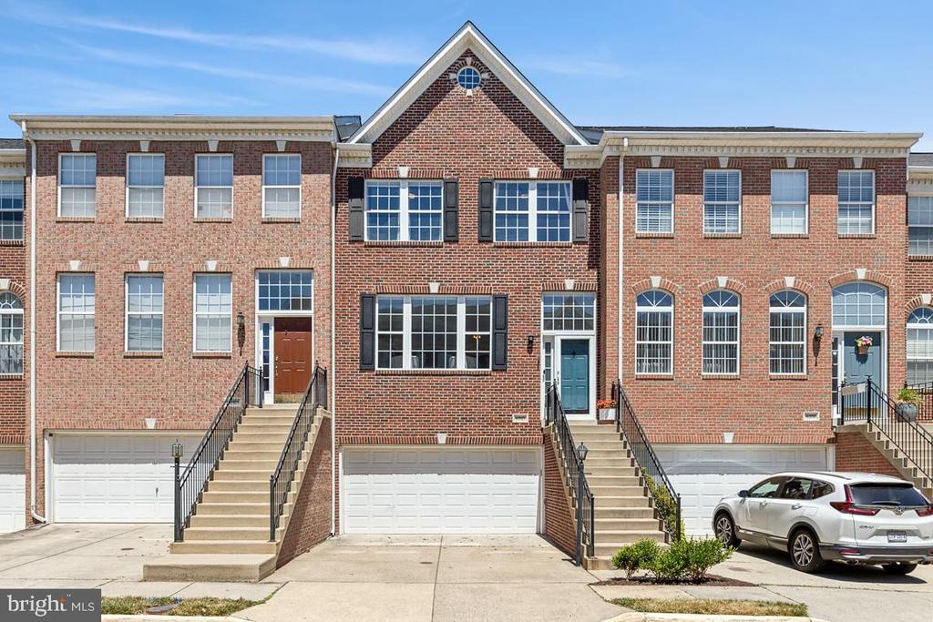 43121 SHADOW TERRACE