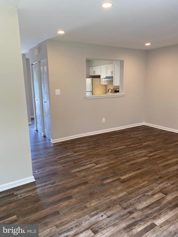 21704 CALAMARY CIR