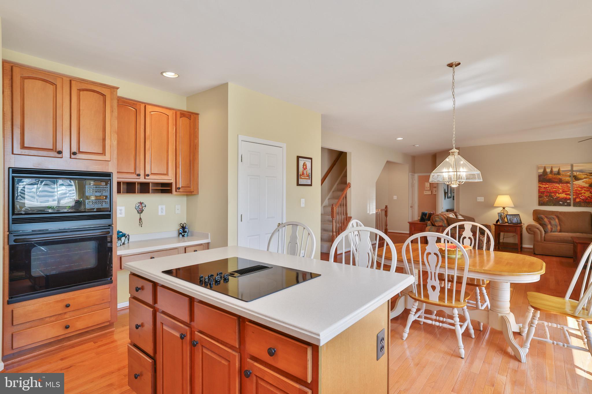 434 E LOUDOUN VALLEY DRIVE