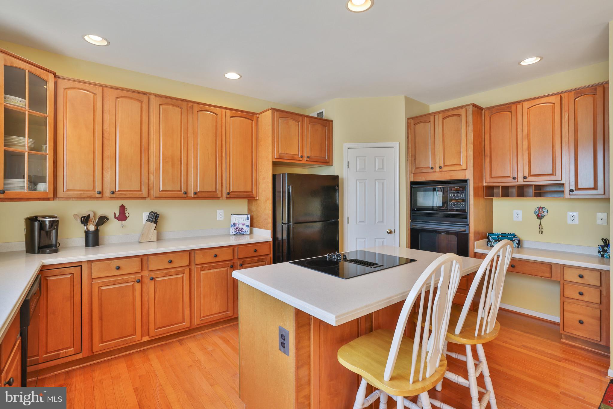 434 E LOUDOUN VALLEY DRIVE