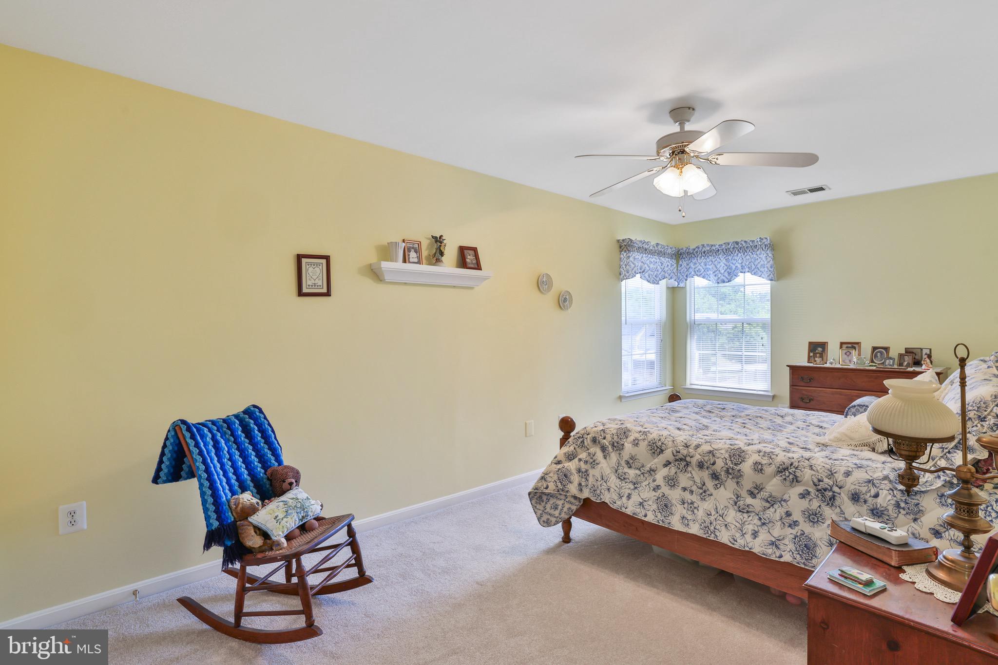 434 E LOUDOUN VALLEY DRIVE