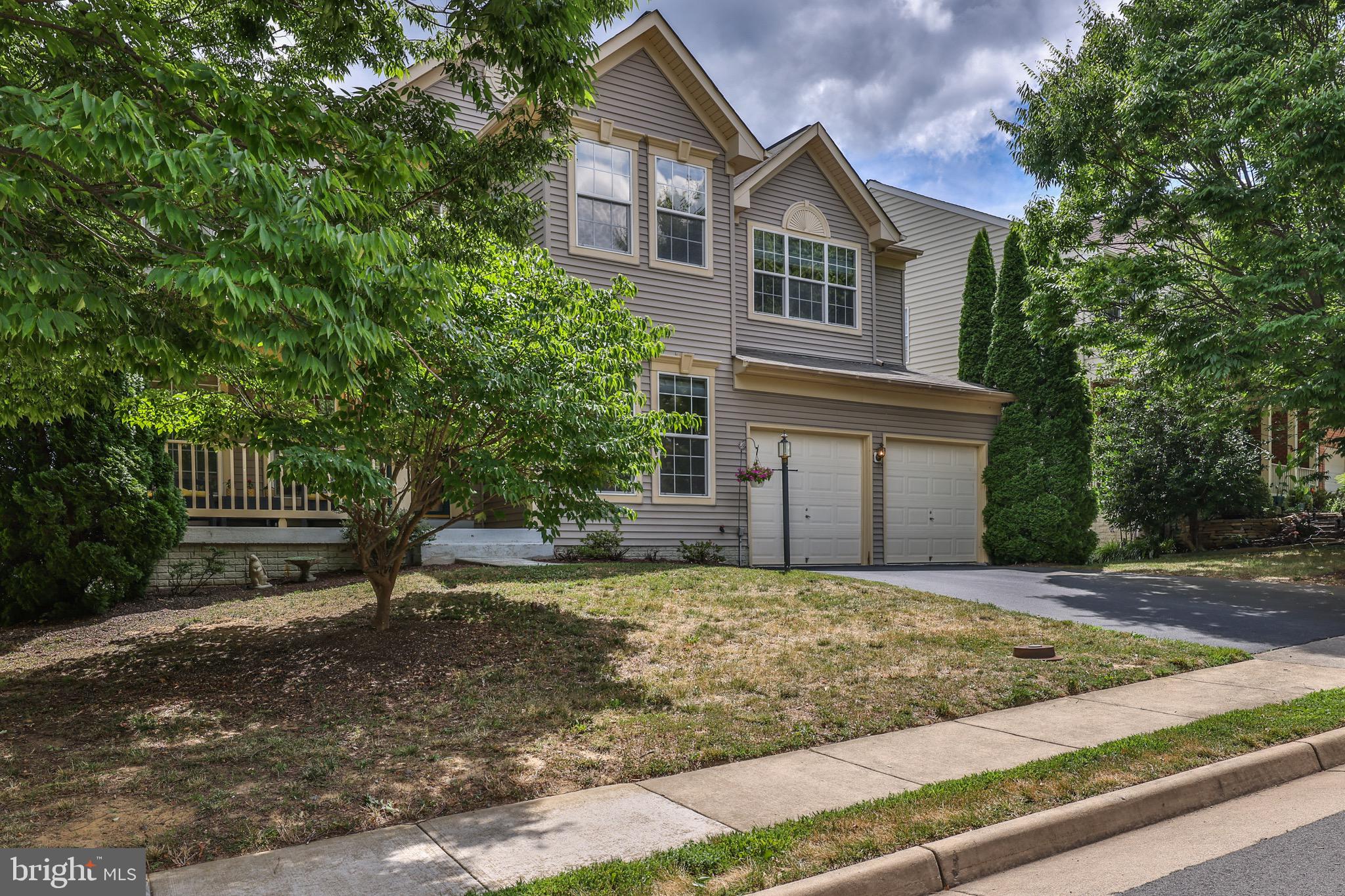 434 E LOUDOUN VALLEY DRIVE