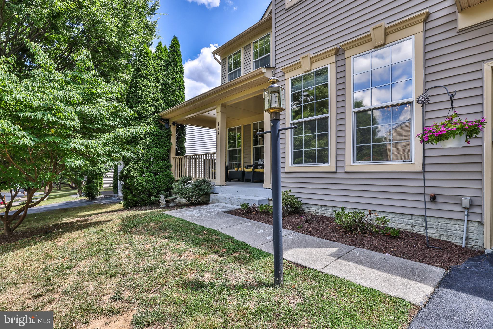 434 E LOUDOUN VALLEY DRIVE