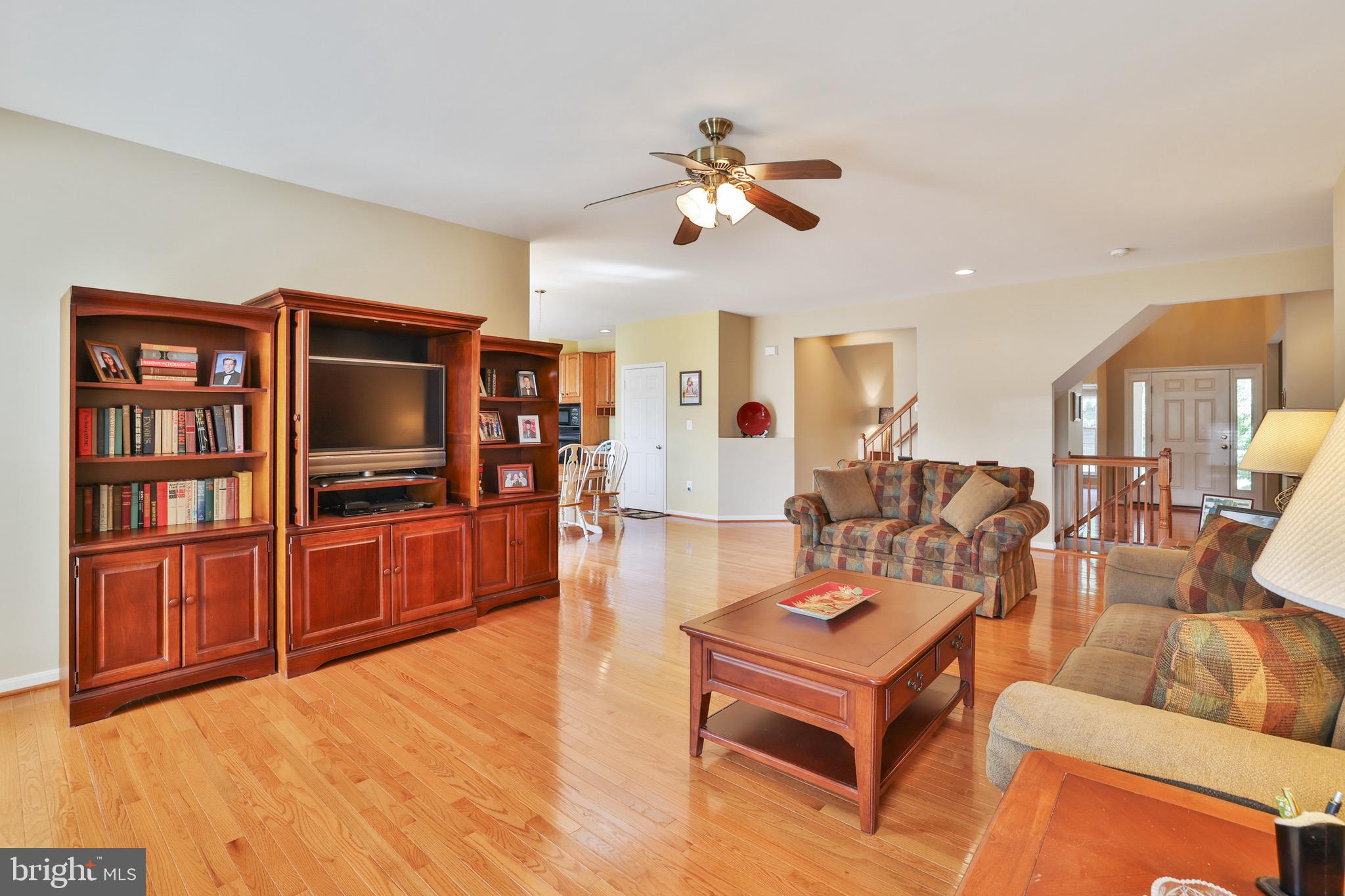 434 E LOUDOUN VALLEY DRIVE