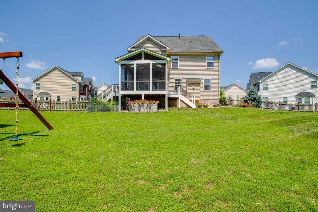 21956 PANMURE COURT