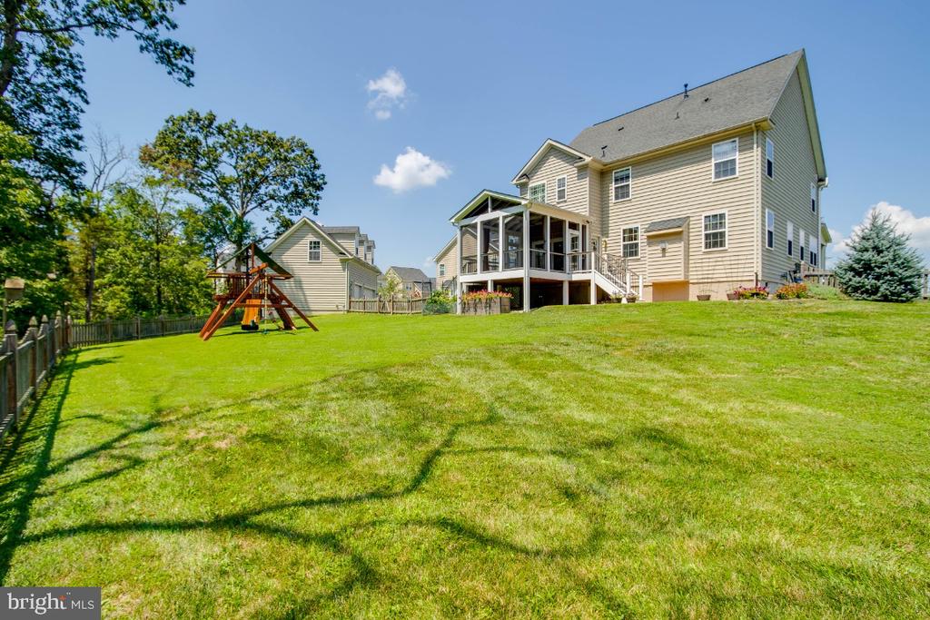 21956 PANMURE COURT