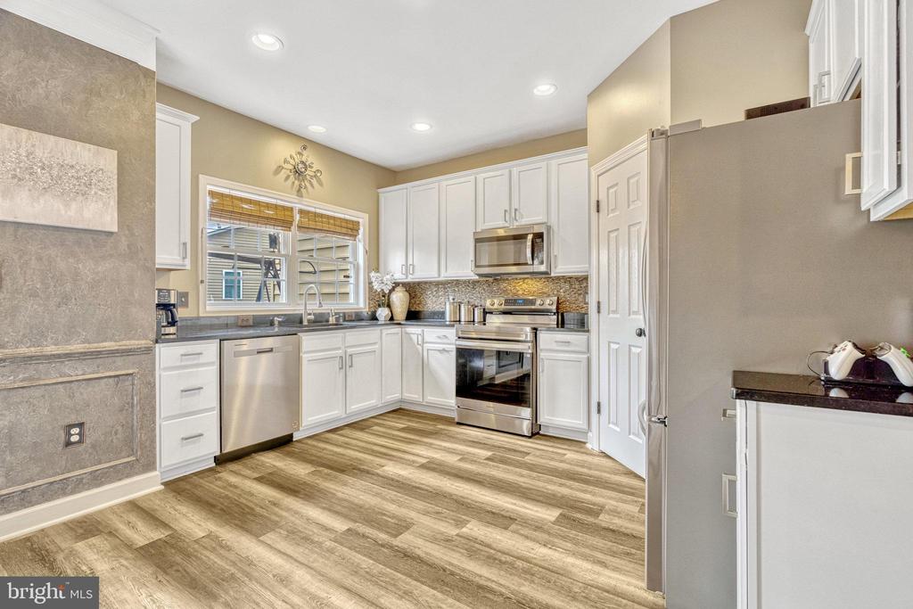 25529 Oak Medley Ter