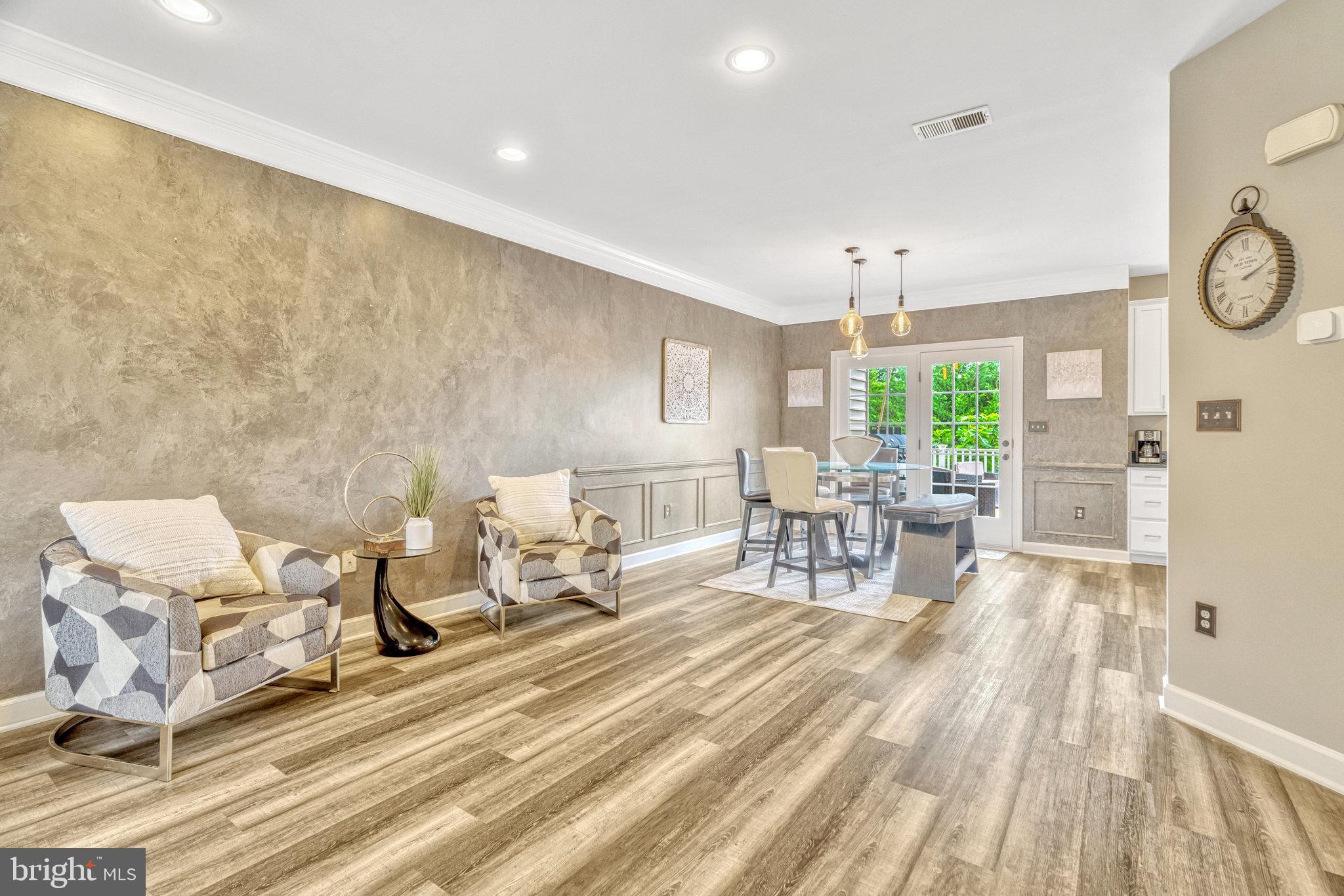 25529 Oak Medley Ter
