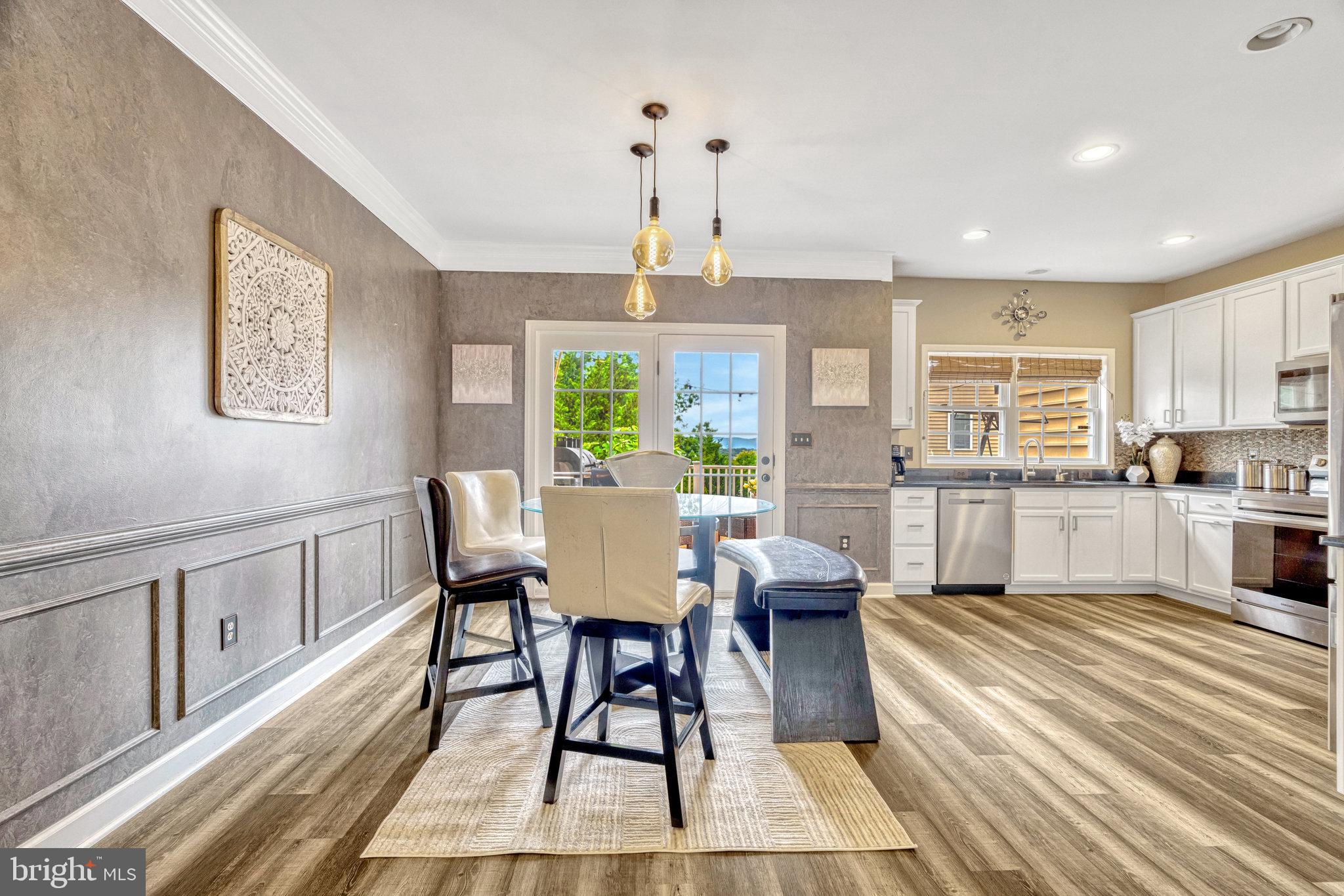 25529 Oak Medley Ter