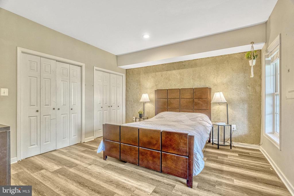 25529 Oak Medley Ter
