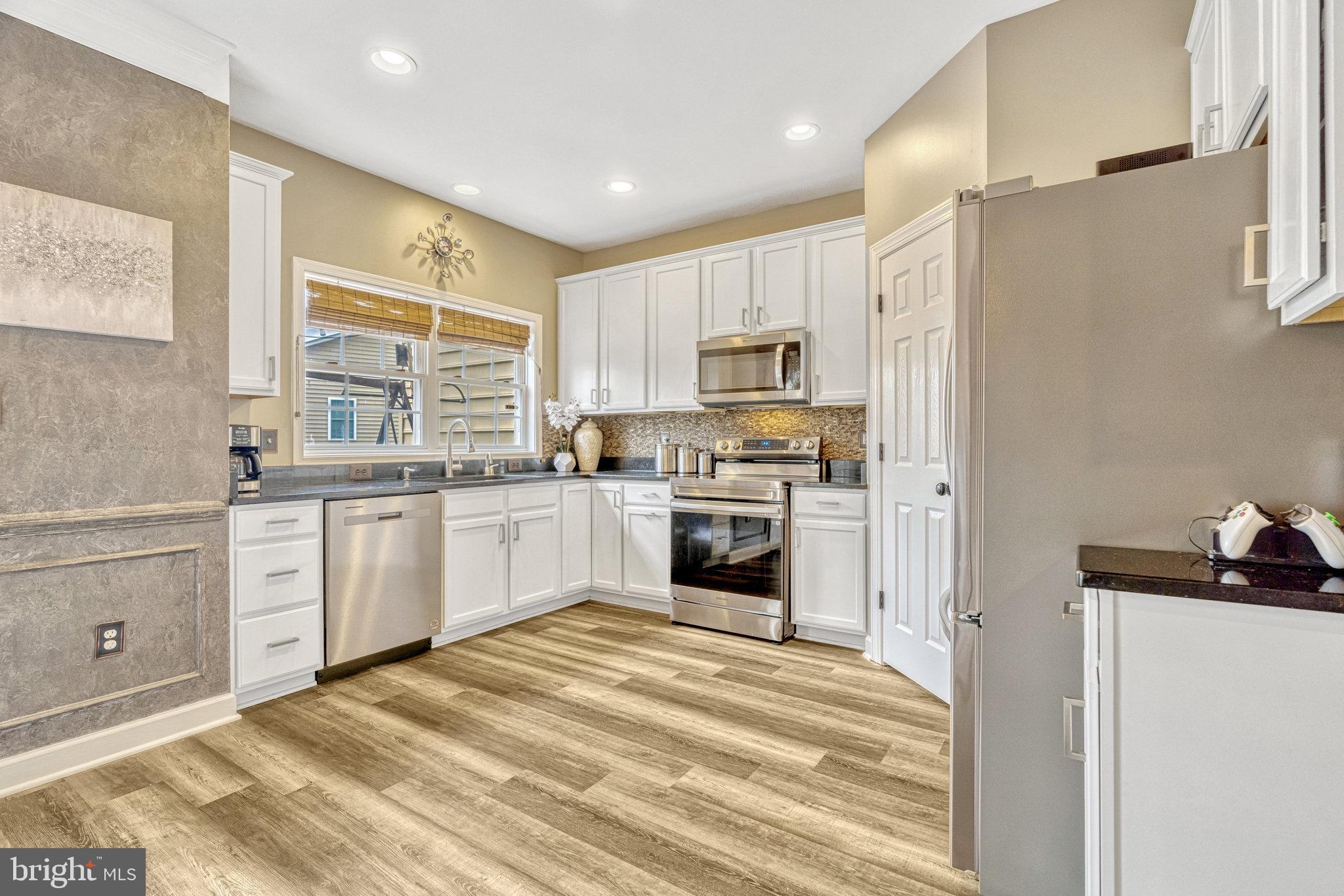 25529 Oak Medley Ter