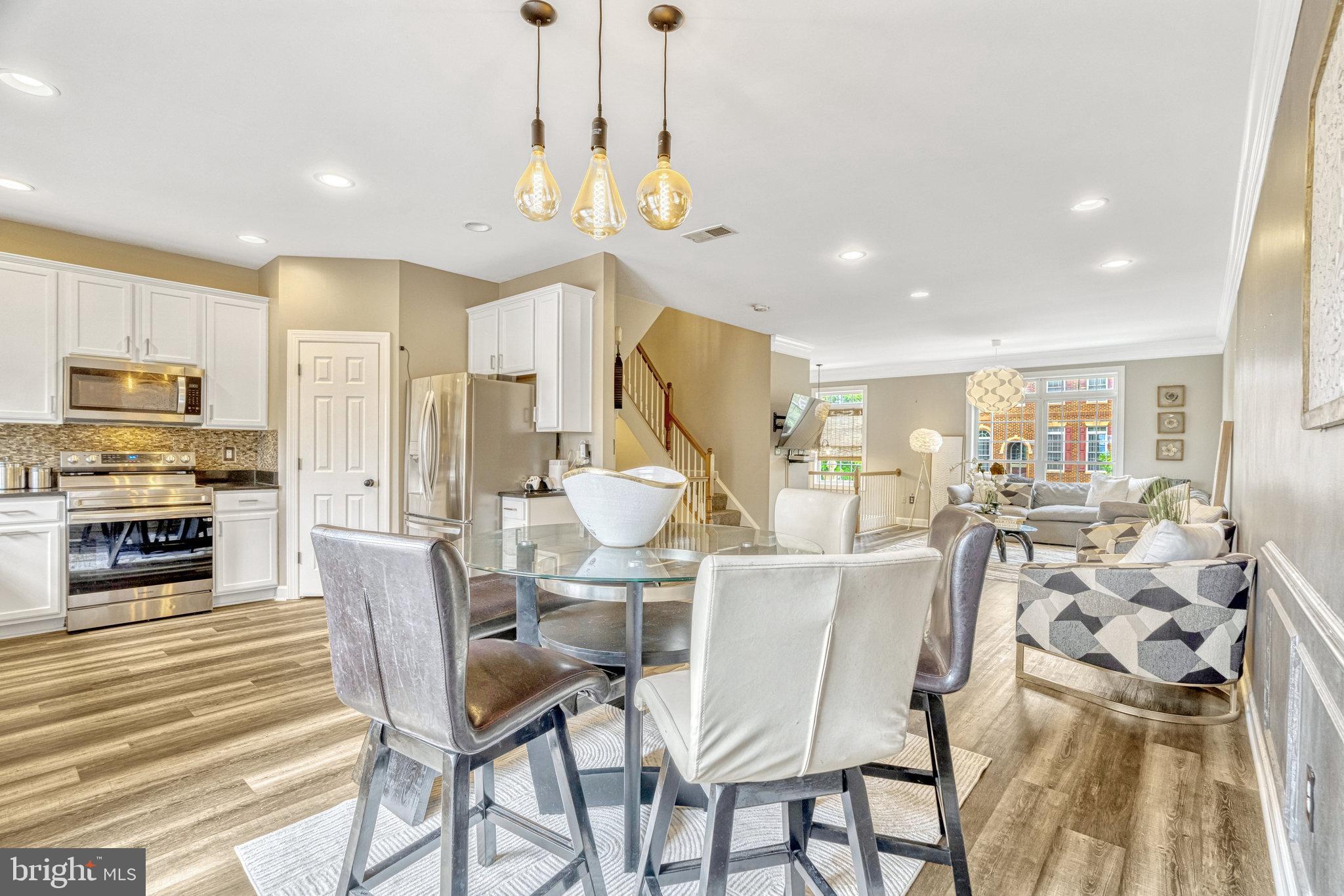 25529 Oak Medley Ter