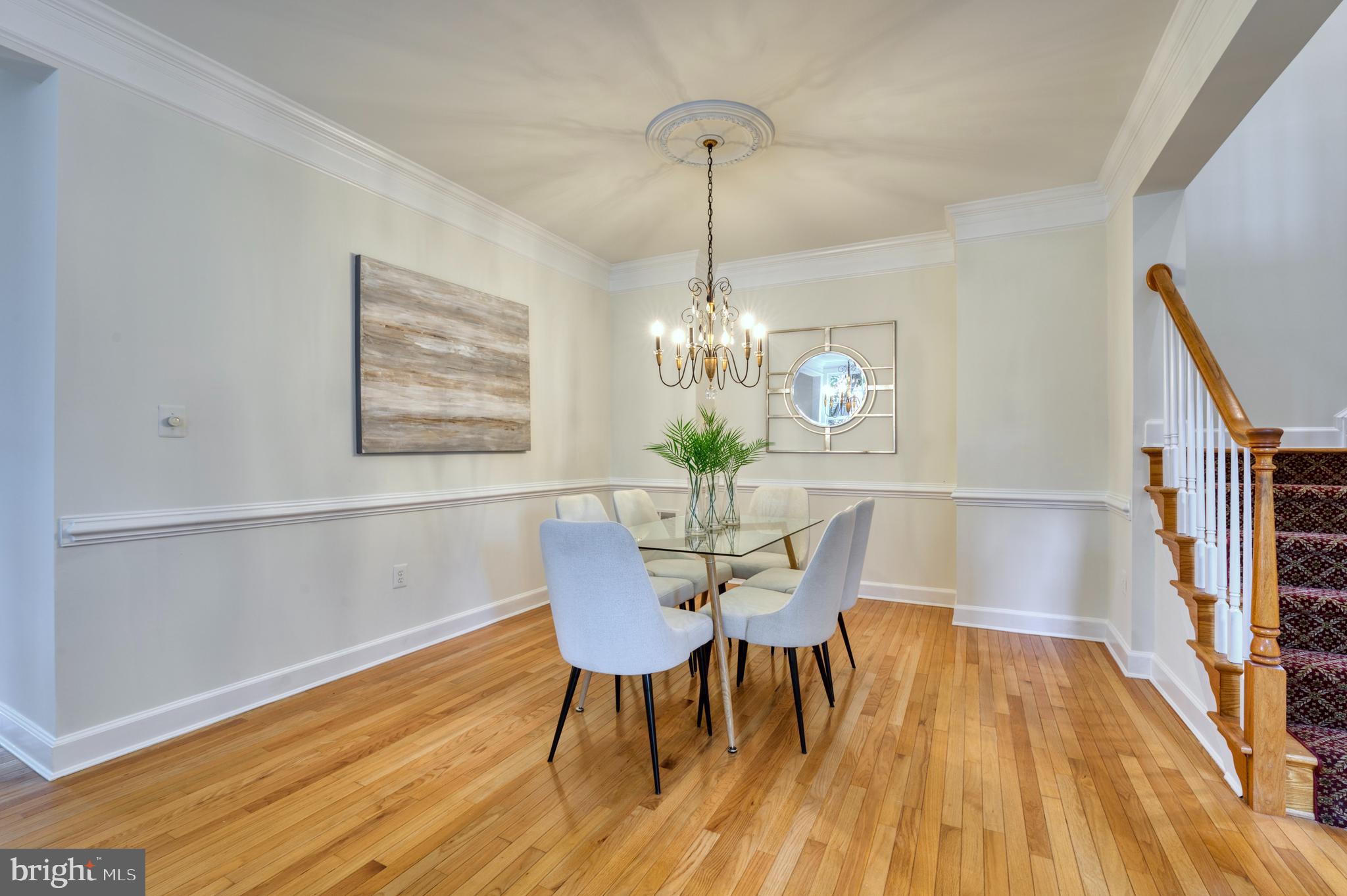 18424 Lanier Island Sq