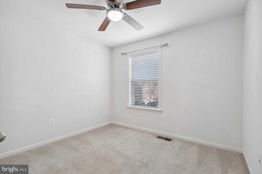 42219 DEAN CHAPEL SQUARE