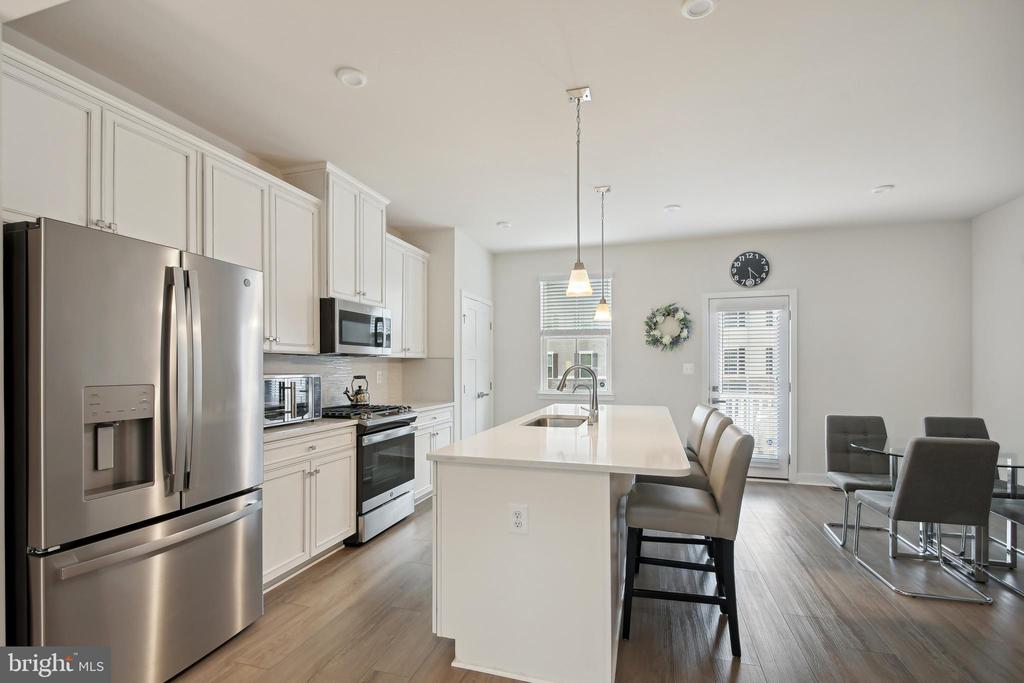 46347 Mount Kellogg Ter