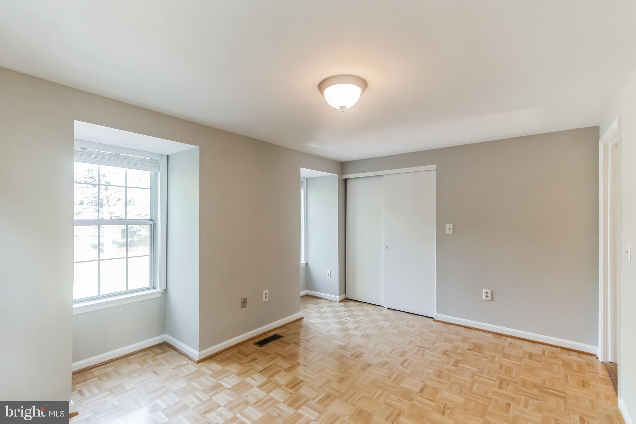11 Palmer Ct